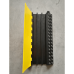 Protector de Cable de 3 Canales / Base de Goma y Tapa de Plástico / Tamaño del Canal 56x55MM / Capacidad de Carga 6.1 Toneladas / Longitud 90 cm / Ancho del Contorno 50 cm / Altura 7.5 cm / Color Amarillo-Negro / Material Hule