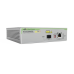 Convertidor de medios Gigabit Ethernet PoE+ a fibra óptica con puerto SFP Gigabit, la distancia y tipo de fibra óptica depende del transceptor