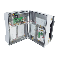 Amplificador de Exterior para Celular en 850 MHz. Amplificador de Exterior para Celular en 850 MHz.