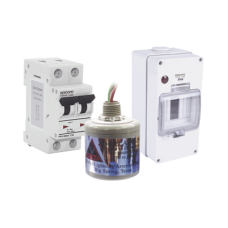 Kit de Centro de Carga Para Corriente Directa, Breaker de hasta  800 Vcc de 16 A con Supresor de Descargas Atmosféricas.