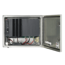 Control de sirena UltraVoice® y gabinete de batería con IP habilitado, bidireccional (radio de banda ancha y software SmartMsg se venden por separado) Control de sirena UltraVoice® y gabinete de batería con IP habilitado, bidireccional (radio de banda ancha y software SmartMsg se venden por separado)