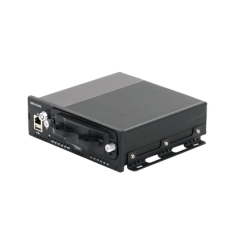 NVR Móvil de 4 Canales de 2 Megapixel / 4 PoE + 4 vía Switch Extendible / 2 Bahías de Disco Duro / Incluye Modulo GPS / conector RJ45 NVR Móvil de 4 Canales de 2 Megapixel / 4 PoE + 4 vía Switch Extendible / 2 Bahías de Disco Duro / Incluye Modulo GPS / conector RJ45