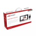 Kit de Videoportero Híbrido de Plastico / IP a 4 Hilos con Función de Llamada a App Hik-Connect / Monitor se Conecta a Internet por Cable o WiFi y por 4 Hilos al Frente de Calle / Expandible a Mas Equipos