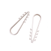 Bolsa con 100 clips sujetadores de plástico para cables de 19 a 25 mm. Ideales para instalaciones en pared, brindan sujeción firme y segura.