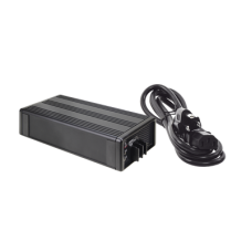 Cargador para Baterías de Plomo Ácido y Litio / 13.5A / 12V / Bancos de 55 a 180 Ah/ Con cable de alimentación