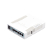 RouterBoard, 5 Puertos Gigabit Ethernet, 1 Puerto USB, WiFi 2.4 GHz 802.11b/g/n, Antena de 2.5 dbi hasta 1W de potencia