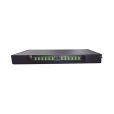 Patch panel de 12 puertos de 1u, incluye pigtails, adapters plates y splice tray