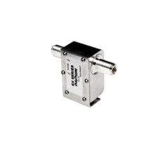 Protector Coaxial para Amplificador de Punta de Torre (DC PASS 400 - 1200 MHz).(CGXZ+15NFNF-A)