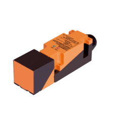 Sensor Inductivo Rectangular / 20 mm Detección / PNP 3 Hilos / IP67 / -25°C a +70°C / Cable Directo / Protección Completa
