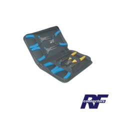 Juego de 6 piezas. Incluye 4 diferentes pinzas de punta lisa, una del corte al raz y una de corte con retén para la rebaba. Pinzas de punta suave.