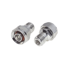 Adaptador en Línea, de N Hembra a (Mini) DIN 4.1-9.5 Macho, PIM -155 dBc, Bronce Blanco/ Plata/ Teflón.