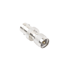 Adaptador en Línea, de Conector Mini UHF Macho a BNC Hembra, Níquel/ Oro/ Teflón. Adaptador en Línea, de Conector Mini UHF Macho a BNC Hembra, Níquel/ Oro/ Teflón.