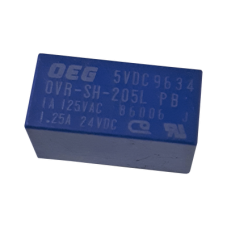 Relevador de +5 V, con capacidad de 1 Amp. a 125 Vca., 1.25 Amp. para 24 Vcc.