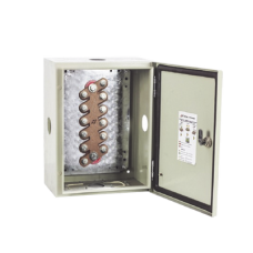 Barra de Unión y Distribución de Hilos Tierra Física con Gabinete de 2350 Amperes de Capacidad.