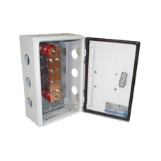 Barra Estañada de Unión y Distribución  de Hilos Tierra Física con Gabinete de 1000 Amperes de Capacidad.