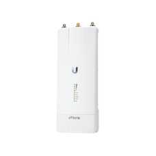 Radio de Backhaul conectorizado de alta capacidad, con tecnología airFiber hasta 687 Mbps*, banda licenciada 3 GHz (3300-3900 MHz*)