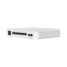 Switch UniFi Pro 8 PoE Administrable Capa 3, 8 puertos GbE / (6) puertos POE+ af/at y (2) puertos POE++ 802.3bt / (2) puertos SFP+ 10G / 120W de presupuesto POE