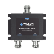 Divisor de potencia (Splitter) de dos vías para 700-2700 MHz.