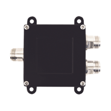 Separador TAP -7 dB con rango de frecuencia de 700 a 2500 MHz. Ideal para separar las antenas a diferentes longitudes de cable coaxial. 50 Ohm. Conectores N Hembra. Separador TAP -7 dB con rango de frecuencia de 700 a 2500 MHz. Ideal para separar las antenas a diferentes longitudes de cable coaxial. 50 Ohm. Conectores N Hembra.